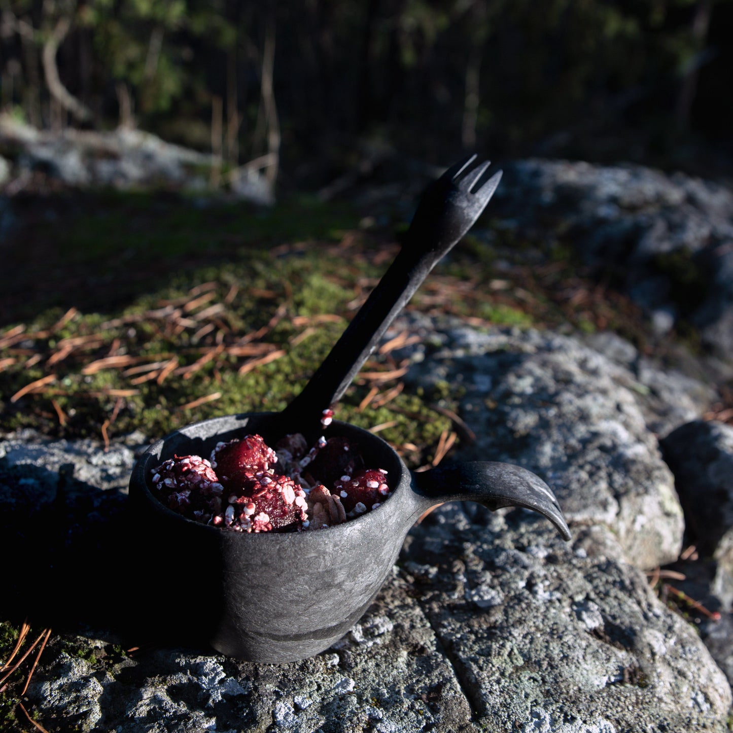 Spork čierny