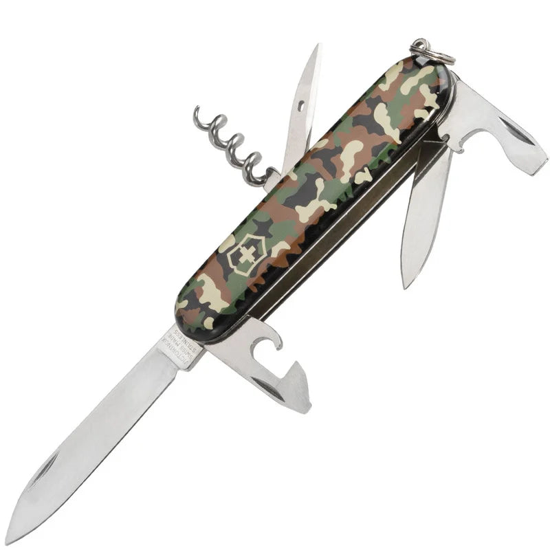 Victorinox Huntsman Camo